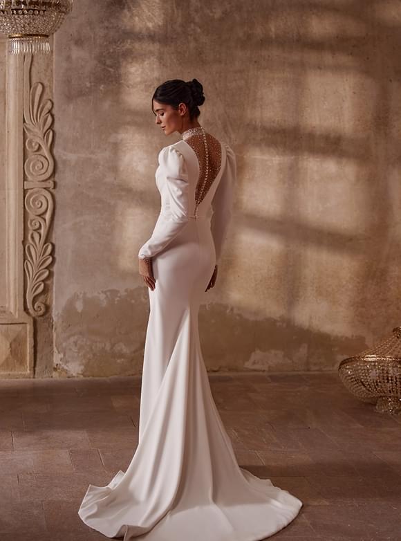 wedding dress